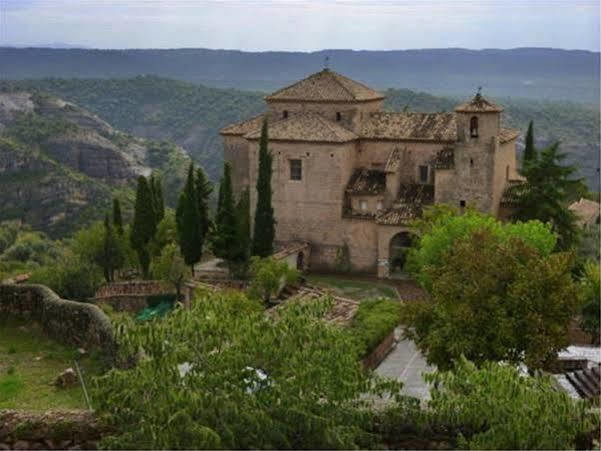 Hotel Santa Maria De Alquézar Kültér fotó